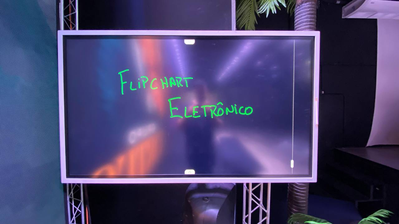 Flipchart eletrônico 65 polegadas